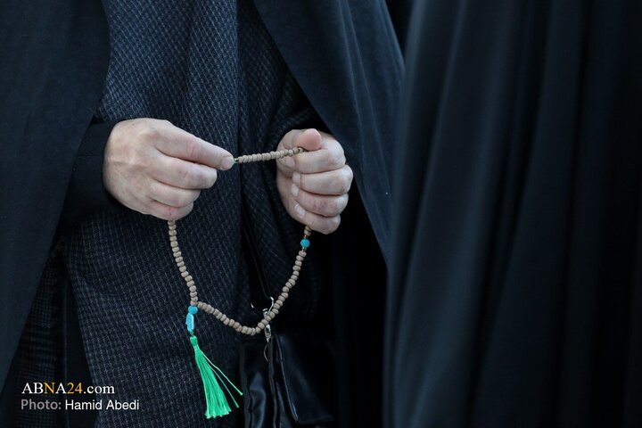 Photos: Praying for rain in Jamkaran Mosque