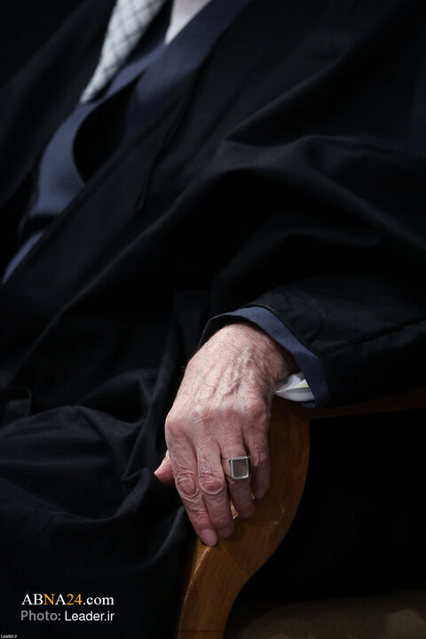 نخستین شب عزاداری ایام فاطمیه با حضور رهبر انقلاب