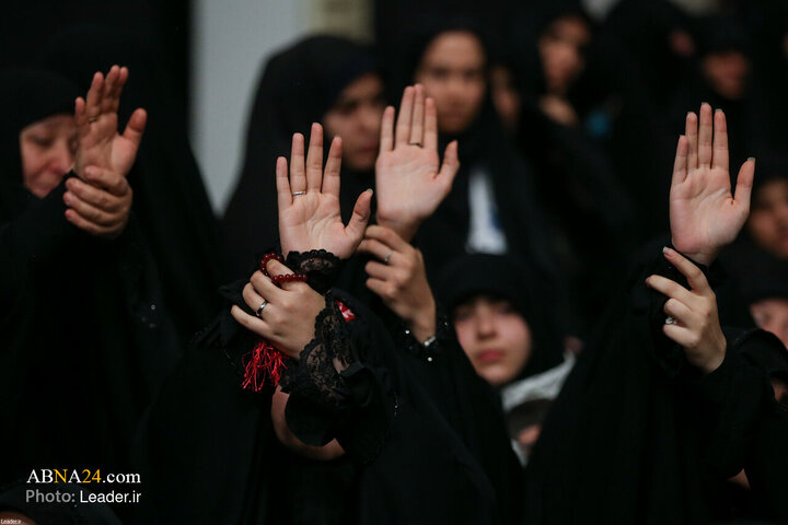 نخستین شب عزاداری ایام فاطمیه با حضور رهبر انقلاب