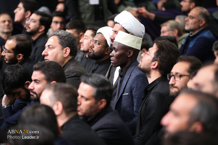 نخستین شب عزاداری ایام فاطمیه با حضور رهبر انقلاب