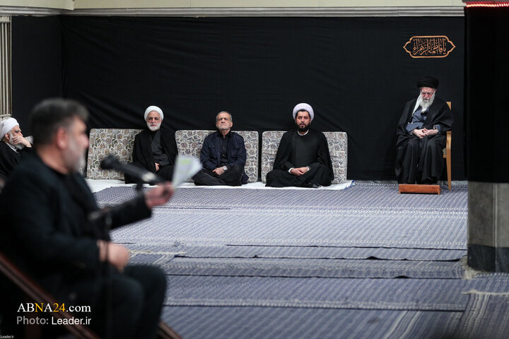 نخستین شب عزاداری ایام فاطمیه با حضور رهبر انقلاب