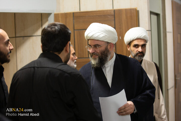 مراسم رونمایی از ۴۰ جلد کتاب کارگروه «تجربه‌نگاری فرهنگی‌ـ‌تبلیغی» یکشنبه ۲۵ آبان ۱۴۰۴ با حضور و سخنرانی حجت‌الاسلام والمسلمین قمی، رئیس سازمان‌تبلیغات و حجت‌الاسلام والمسلمین واعظی، رییس دفتر تبلیغات حوزه علمیه و مدیران فرهنگی و پژوهشگران در پژوهشکده تبلیغی فرهنگی باقرالعلوم(ع) قم برگزار شد.