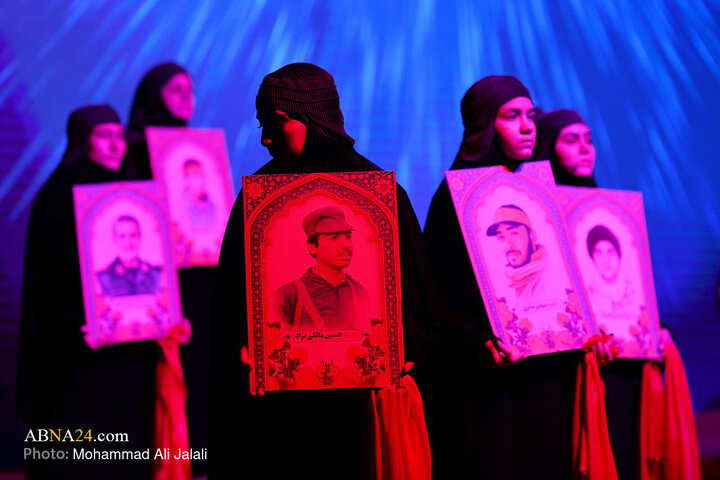 سی و یکمین یادواره سرلشکر شهید مهدی زین الدین، سرداران و ۶۱۲۸ شهید والامقام استان قم دوشنبه ۲۶ آبان ۱۴۰۴ در سالن ۲۰۰۰ نفری شهید حیدریان برگزار شد.