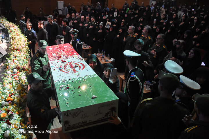 نهمین اجلاسیه عقیلةالنساء در سالن ناجا شهر رشت برگزار شد.