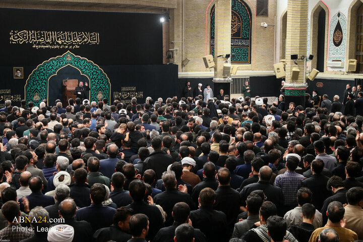 دومین شب مراسم عزاداری شهادت حضرت فاطمه(س) با حضور رهبر انقلاب