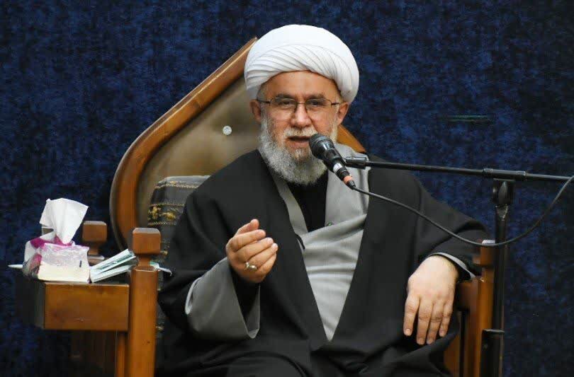 Ayetullah Remezanî: Mezintrîn misiyona Hazretê Fatîma (S), jiyanekirin û weşandina rêbazê Emametê bû