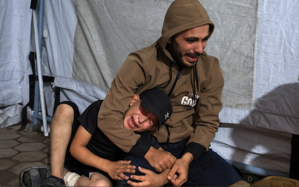 আরও সংকুচিত গাজা/যুদ্ধবিরতি ৪০০ বার লঙ্ঘন।