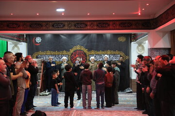 Fotos: Cerimônia em memória do martírio de Fátima al-Zahra (s.a.) no Centro Islâmico de Moscou, na Rússia