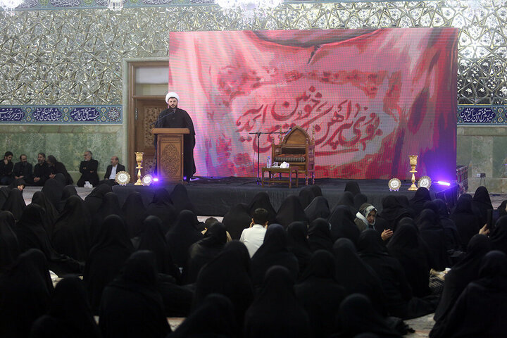 تقرير مصور/ مراسم عزاء السيدة فاطمة الزهراء (ع) الخاصة بالسيدات في قم