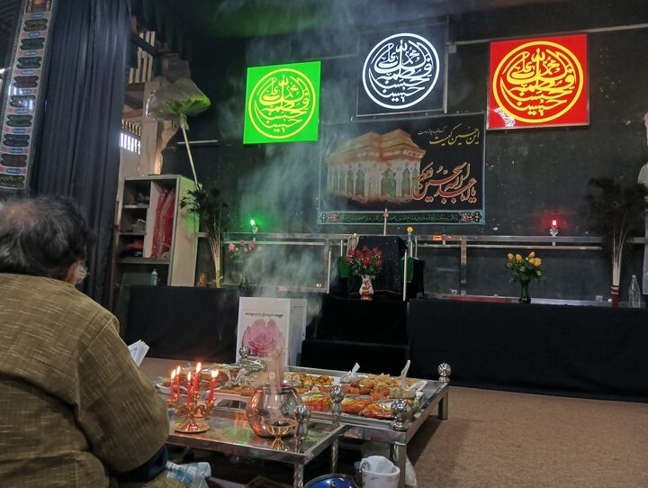 တောင်ကြီး ရှီအဟ် အေမာမ်ဘာရာ တွင် သခင်မကြီး ဖွာတွေမဟ် ဇဲဟ်ရာ (စ.အ) ၏ ရှဟာဒသ် မဂျ်လစ် ပြုလုပ်  ။ ။ Photos