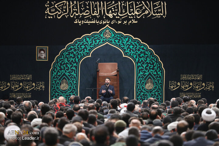 “Rapora Wêneyên| Merasima şevê şehîdbûna Fatîma Zehra (s.x) di Huseyniyeya Îmam Xemeynî (ra) de”