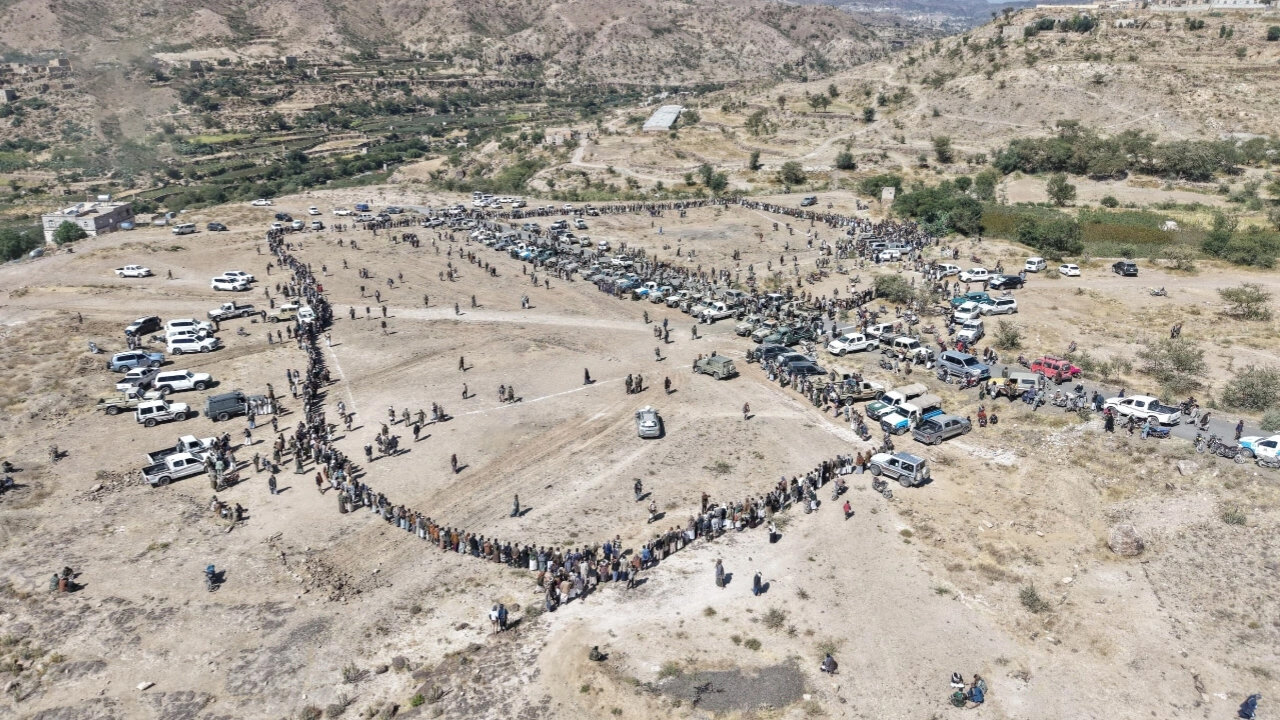 قبائل إب يعلنون النفير العام والاستعداد لمواجهة أعداء اليمن