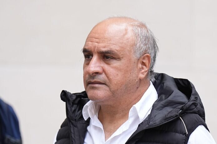 "Dosya niza ya bi quranê re di Brîtanya de; Dadgehê Şahaneyê dest pê kir"