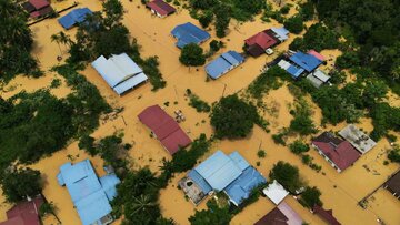 آوارگی ۱۱ هزار نفر در مالزی بر اثر سیلاب