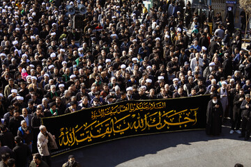Foto Hesabat | Həzrət Fatimə Zəhranın (s.ə.) şəhadətinin ildönümü ilə əlaqədar Ayətullah Vəhid Xorasani iştirakı ilə matəm mərasimi