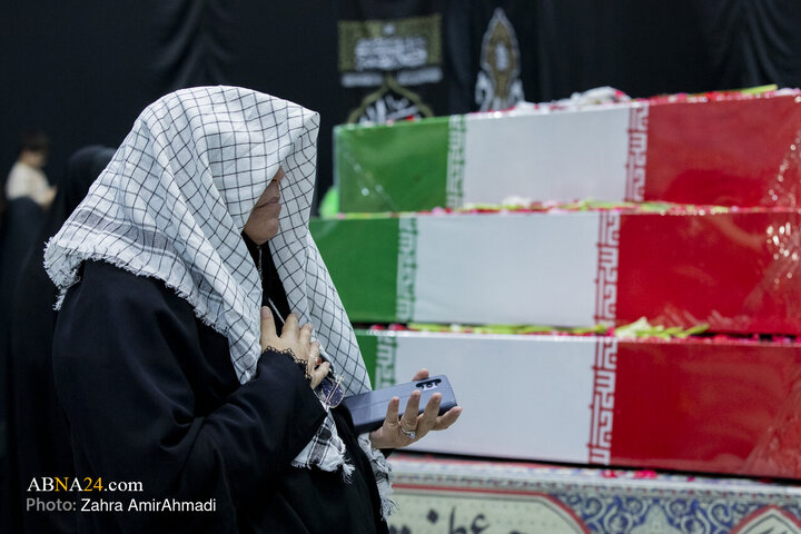 آیین وداع با پیکر‌های مطهر ۱۰۰ شهید گمنام در موزه ملی انقلاب اسلامی و دفاع مقدس