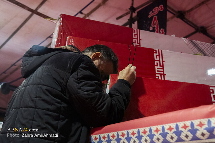 آیین وداع با پیکر‌های مطهر ۱۰۰ شهید گمنام در موزه ملی انقلاب اسلامی و دفاع مقدس