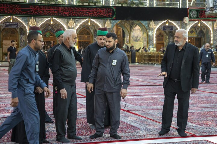 تقرير مصور/  فرش صحن مرقد أبي الفضل العباس (عليه السلام) بالسجاد الجديد