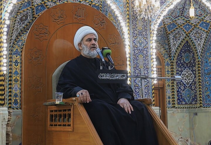 تقرير مصور/ إقامة مجلس عزاء لإحياء ذكرى شهادة السيدة الزهراء (عليها السلام) في صحن أبي الفضل العباس (عليه السلام)