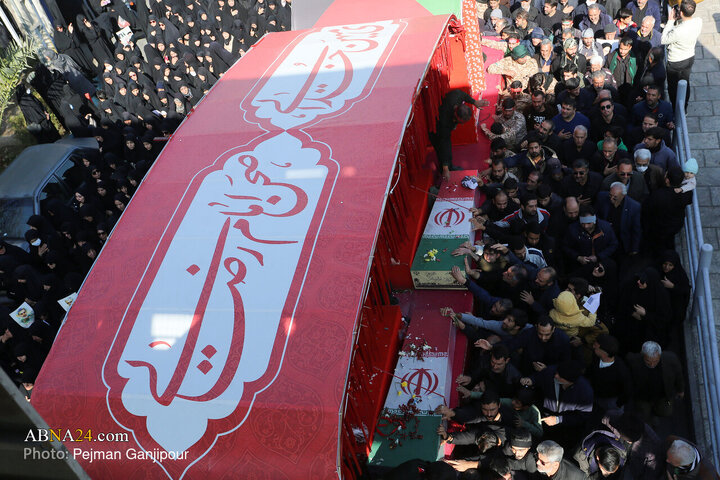 تشییع پیکر شهدای گمنام همزمان با شهادت حضرت فاطمه زهرا (س) در اصفهان