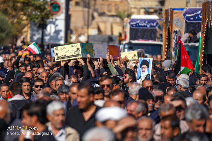 تشییع پیکر ۱۲ شهید گمنام همزمان با شهادت حضرت فاطمه زهرا (س) در شیراز