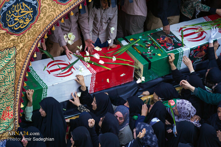 تشییع پیکر ۱۲ شهید گمنام همزمان با شهادت حضرت فاطمه زهرا (س) در شیراز