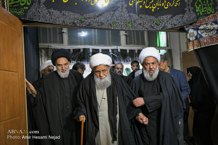 مراسم عزاداری شهادت حضرت زهرا(س) با حضور آیت‌الله کریمی جهرمی در اصفهان