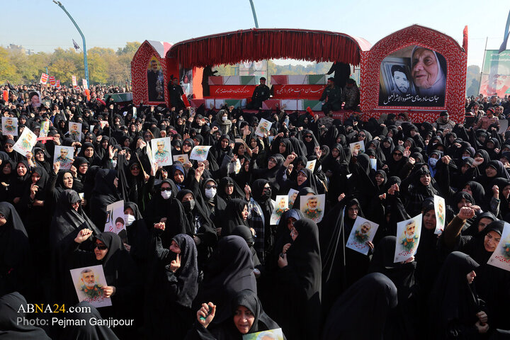 Rapora Wêneyan| Merasîma cenazeyê şehîdên nenas bi mebesta roja merasîma şehîdbûna Hezreta Fatimeya Zehra (S.X) li Îsfehanê re hevdem e hat pak anîn.
