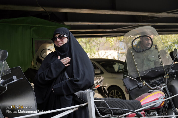 تشییع پیکرهای مطهر ۱۰۰ شهید گمنام دفاع مقدس در تهران _