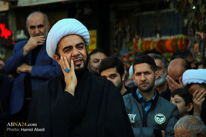 Informe fotográfico |  Procesión de duelo por el martirio de la Excelencia Fátima al-Zahra (la paz sea con ella) con la presencia del Ayatolá al-Uzmá Vahid Khorasani