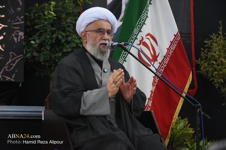 بزرگداشت شهید میرزاکوچک جنگلی و شهدای روحانی غرب گیلان