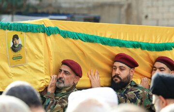 Li merasîma Oxir kirina Cenazeyê fermandarê payebilind ê berxwedana Lubnanê li Dahiyeyê / Serokê Konseya Rêveber a Hizbullahê: Bi kuştina fermandaran