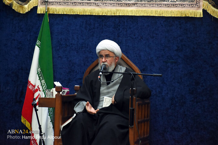 Photos: Fatemiyah mourning ceremony held in Rasht with presence of an unidentified martyr