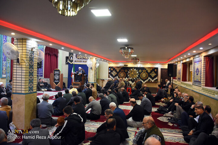 Photos: Fatemiyah mourning ceremony held in Rasht with presence of an unidentified martyr
