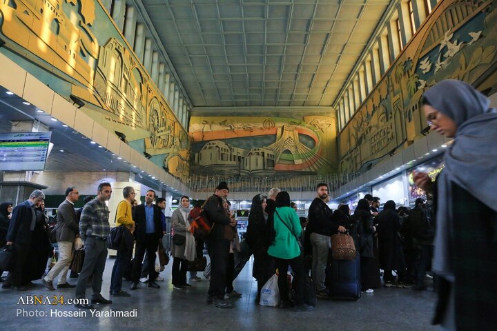 Photos: Mourning ceremony of Hazrat Zahra held at “Iran” Train