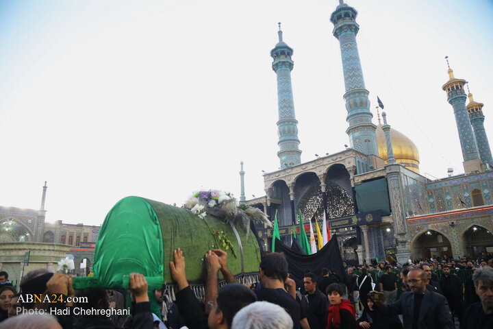 Photos: Hazrat Zahra mourning ceremony held at Fatima Masoumah holy shrine