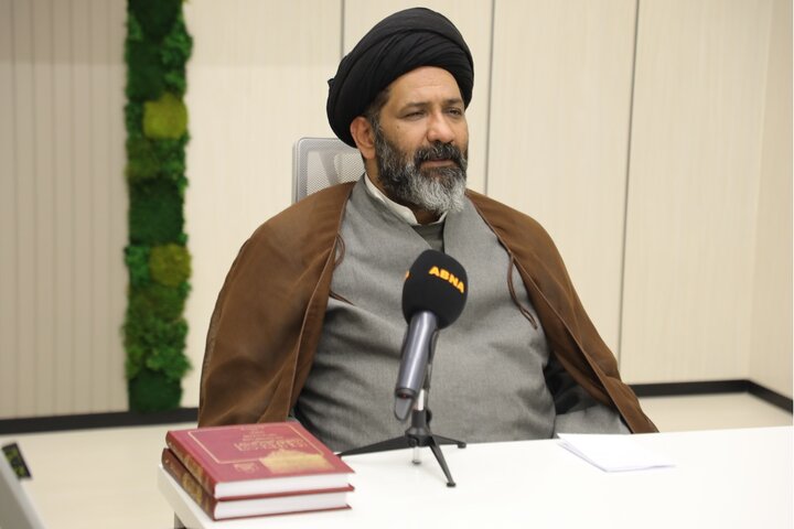 تحقیق و بررسی حدود ۳۰۰ عنوان کتاب در مجمع الفکر الاسلامی/ آثار مجمع، منبع اصلی کتاب‌های درسی حوزه است