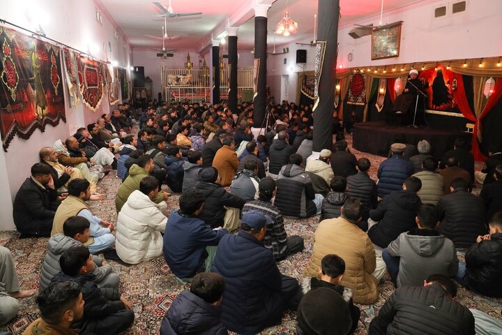 تقرير مصور/ مجلس عزاء استشهاد السيدة "فاطمة الزهراء"(ع) في كويتا الباكستانية