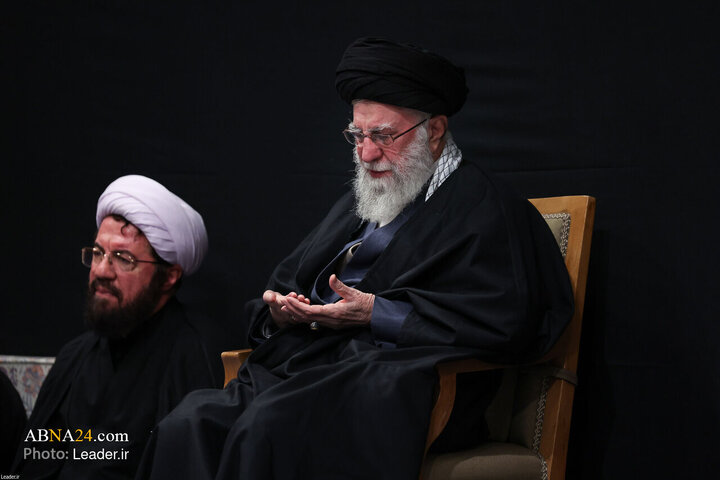 Informe fotográfico |Cuarta noche de luto por el martirio de Fátima al-Zahra (P) con el Líder Supremo, Ayatolá Jamenei