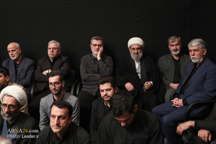 Informe fotográfico |Cuarta noche de luto por el martirio de Fátima al-Zahra (P) con el Líder Supremo, Ayatolá Jamenei