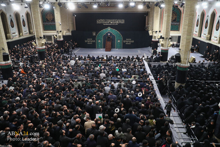 Informe fotográfico |Cuarta noche de luto por el martirio de Fátima al-Zahra (P) con el Líder Supremo, Ayatolá Jamenei