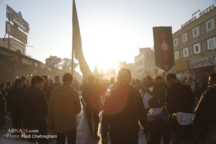 Informe fotográfico | Ceremonia de luto por Hazrat Zahra celebrada en el Santuario Puro de la Excelencia Fátima Masuma (la paz sea con ella)