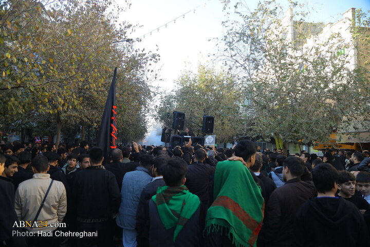 Informe fotográfico | Ceremonia de luto por Hazrat Zahra celebrada en el Santuario Puro de la Excelencia Fátima Masuma (la paz sea con ella)