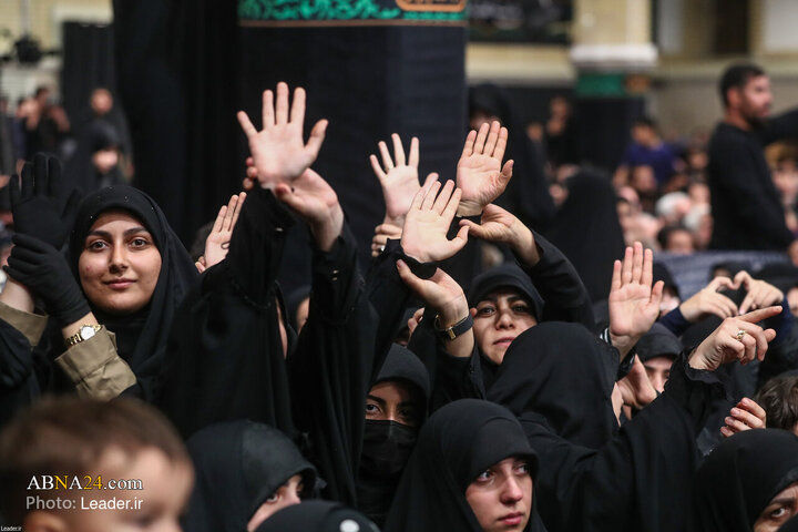 Foto / İnkılab Rehberinin Eşliğinde Hz Zehra'nın (s.a) Şehadetinin Dördüncü Gününü Anma Merasiminden Kareler