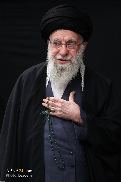 Foto / İnkılab Rehberinin Eşliğinde Hz Zehra'nın (s.a) Şehadetinin Dördüncü Gününü Anma Merasiminden Kareler