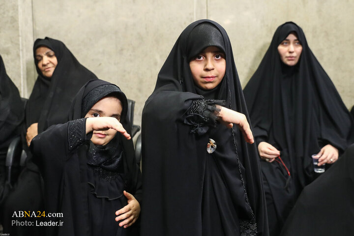 Foto / İnkılab Rehberinin Eşliğinde Hz Zehra'nın (s.a) Şehadetinin Dördüncü Gününü Anma Merasiminden Kareler