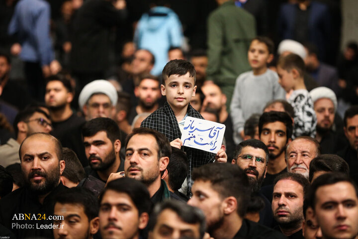 Foto / İnkılab Rehberinin Eşliğinde Hz Zehra'nın (s.a) Şehadetinin Dördüncü Gününü Anma Merasiminden Kareler