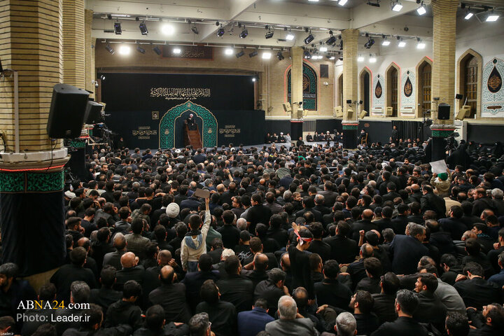 Foto / İnkılab Rehberinin Eşliğinde Hz Zehra'nın (s.a) Şehadetinin Dördüncü Gününü Anma Merasiminden Kareler