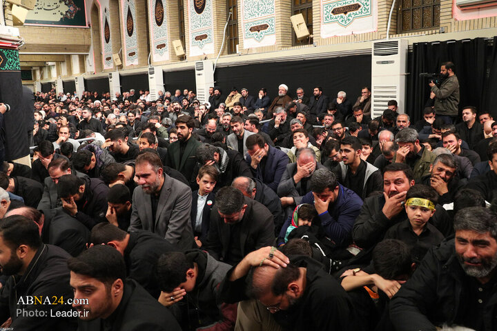 Foto / İnkılab Rehberinin Eşliğinde Hz Zehra'nın (s.a) Şehadetinin Dördüncü Gününü Anma Merasiminden Kareler