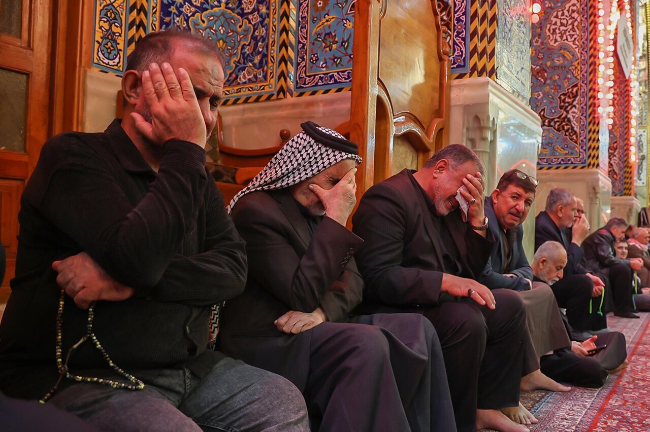 العتبة العباسية المقدسة تواصل إحياء مراسم العزاء بذكرى استشهاد السيدة فاطمة الزهراء (س)